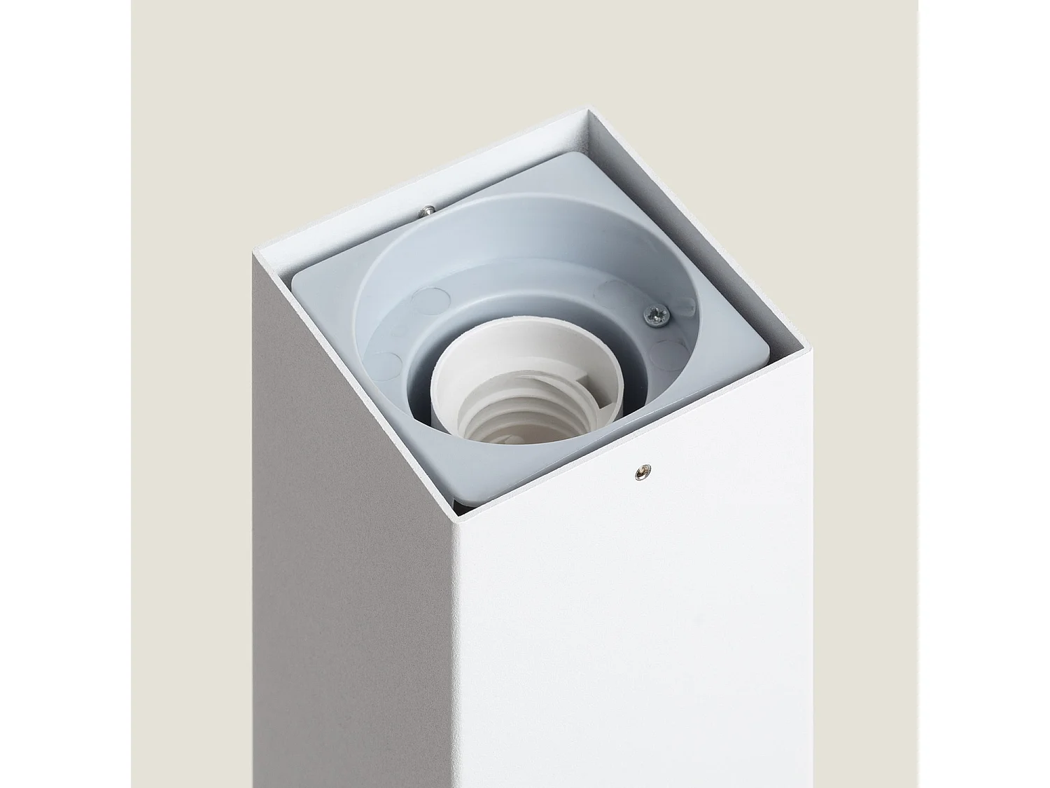 Baliza Exterior Superficie Pie 74cm Augusta Blanca Blanco