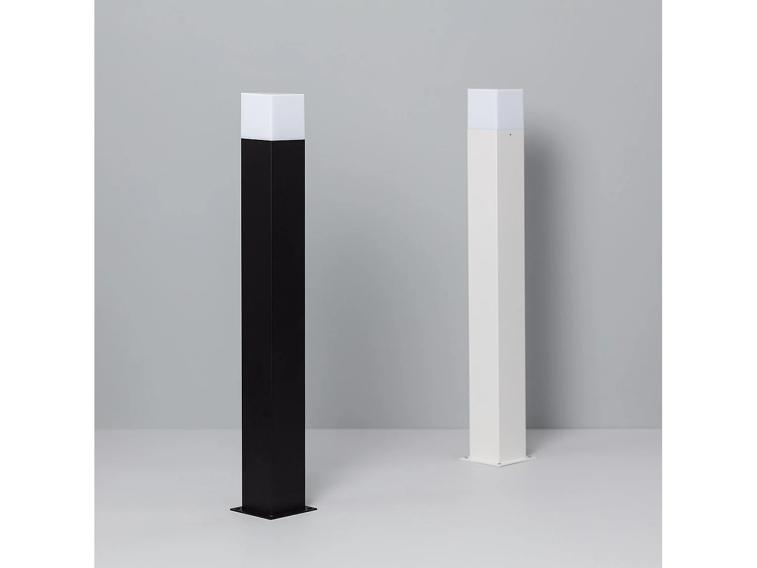 Baliza Exterior Superficie Pie 74cm Augusta Blanca Blanco