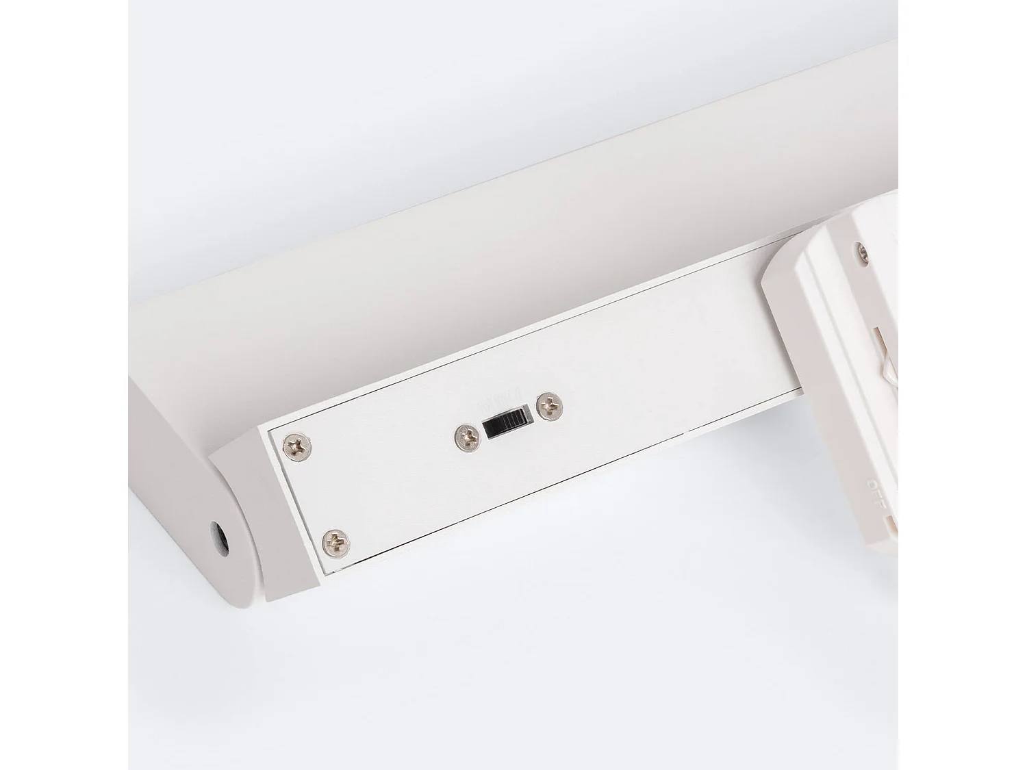 Spot Linéaire LED sur Rail Monophasé 24W CCT Sélectionnable Dimmable Elegant Blanc (3000K - 4000K - 5000K) Sélectionnable
