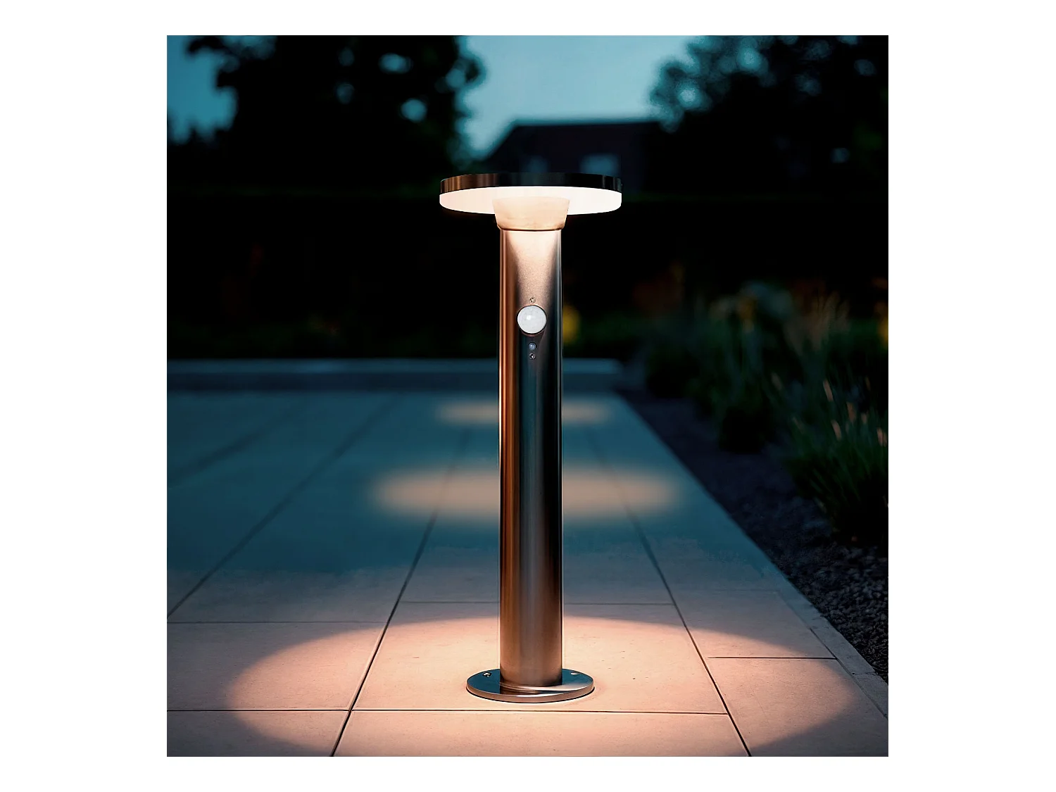 Balise LED Solaire Extérieure Helios Inox 6W en Saillie sur Pied 45cm avec Détecteur de Mouvement Helios Inox 3000K Blanc chaud