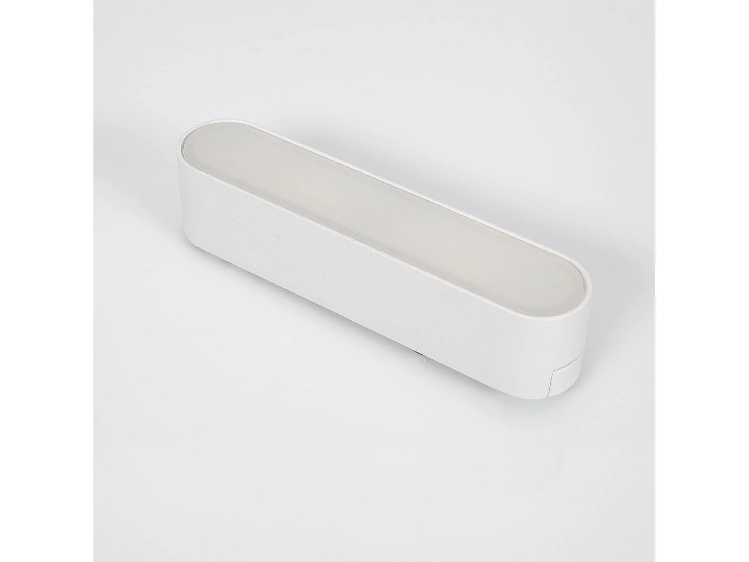 Spot Linéaire LED sur Rail Magnétique 25mm SuperSlim 6W 48V Blanc 120mm 2700K Blanc chaud