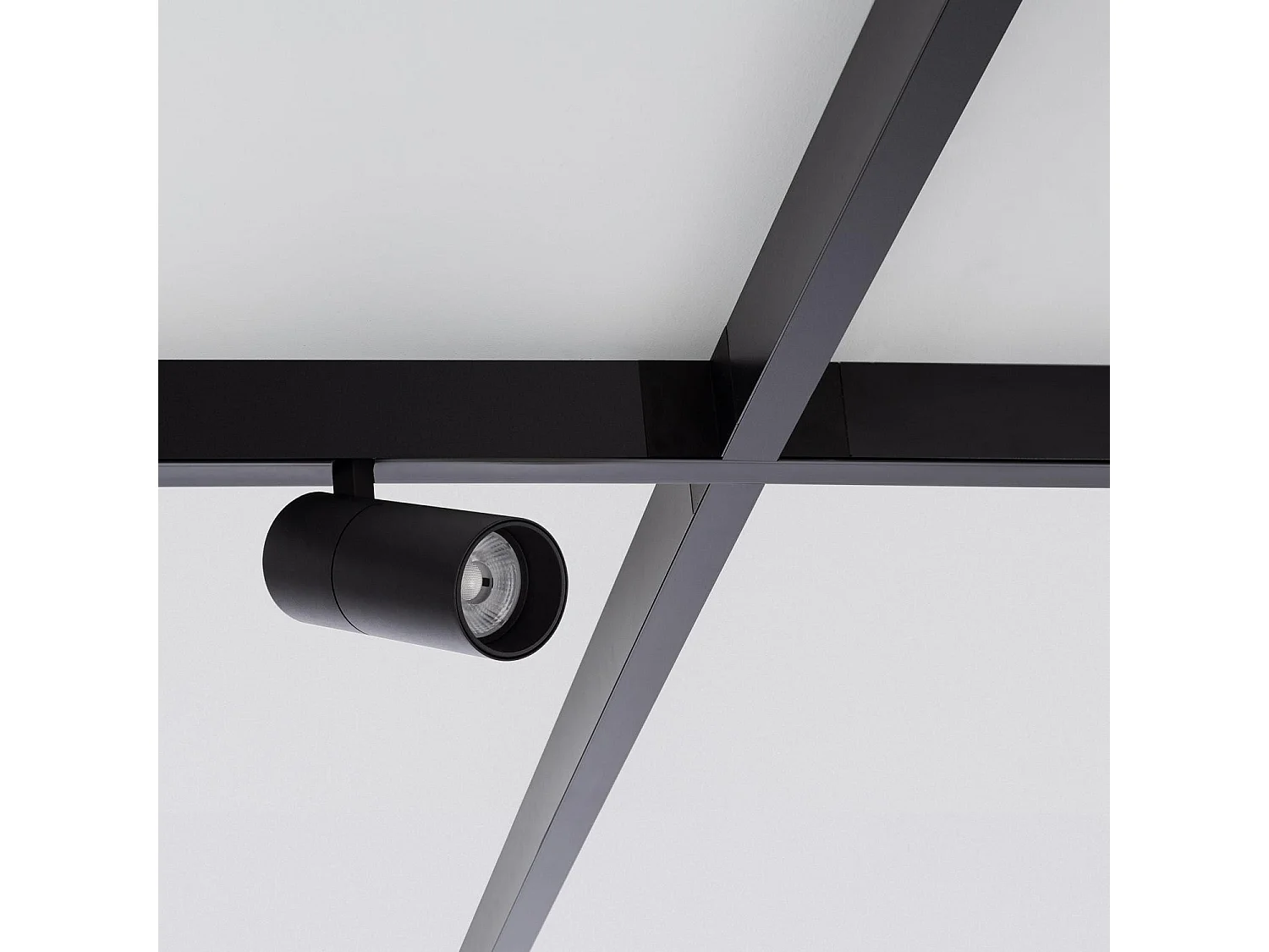 Spot LED sur Rail Magnétique 20mm 20W 48V Noir 3000K Blanc chaud