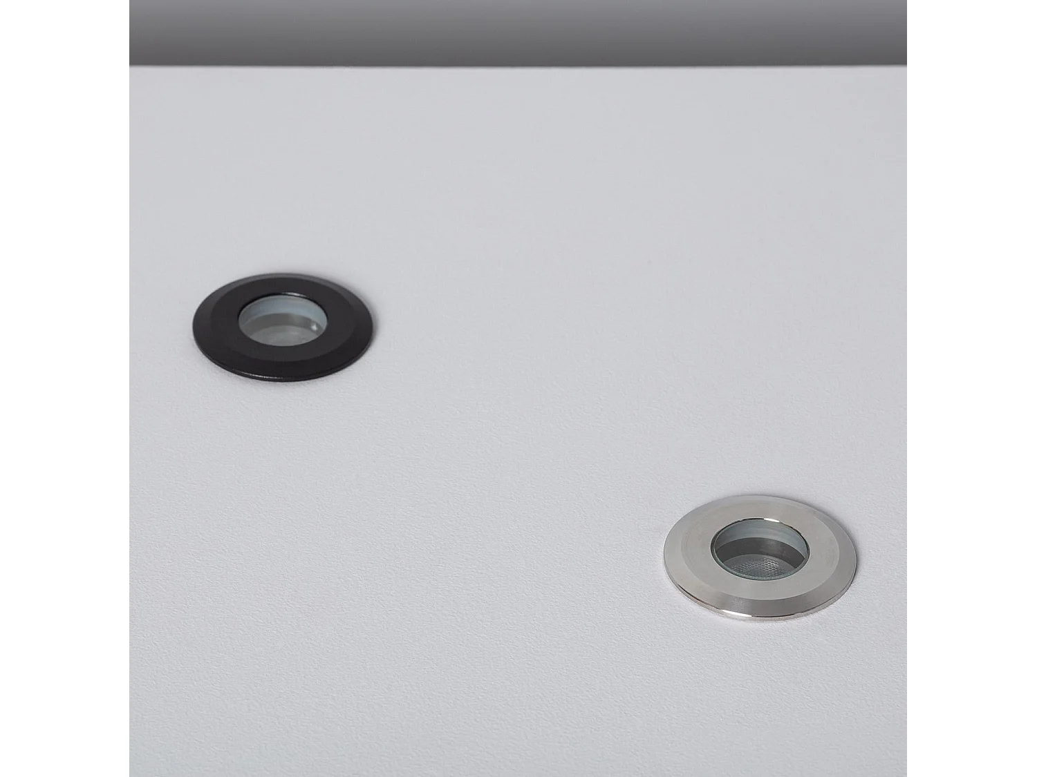 Segnapasso per Esterno LED Incasso a Terra 12V DC Nero Tiziano 4000K Bianco Naturale