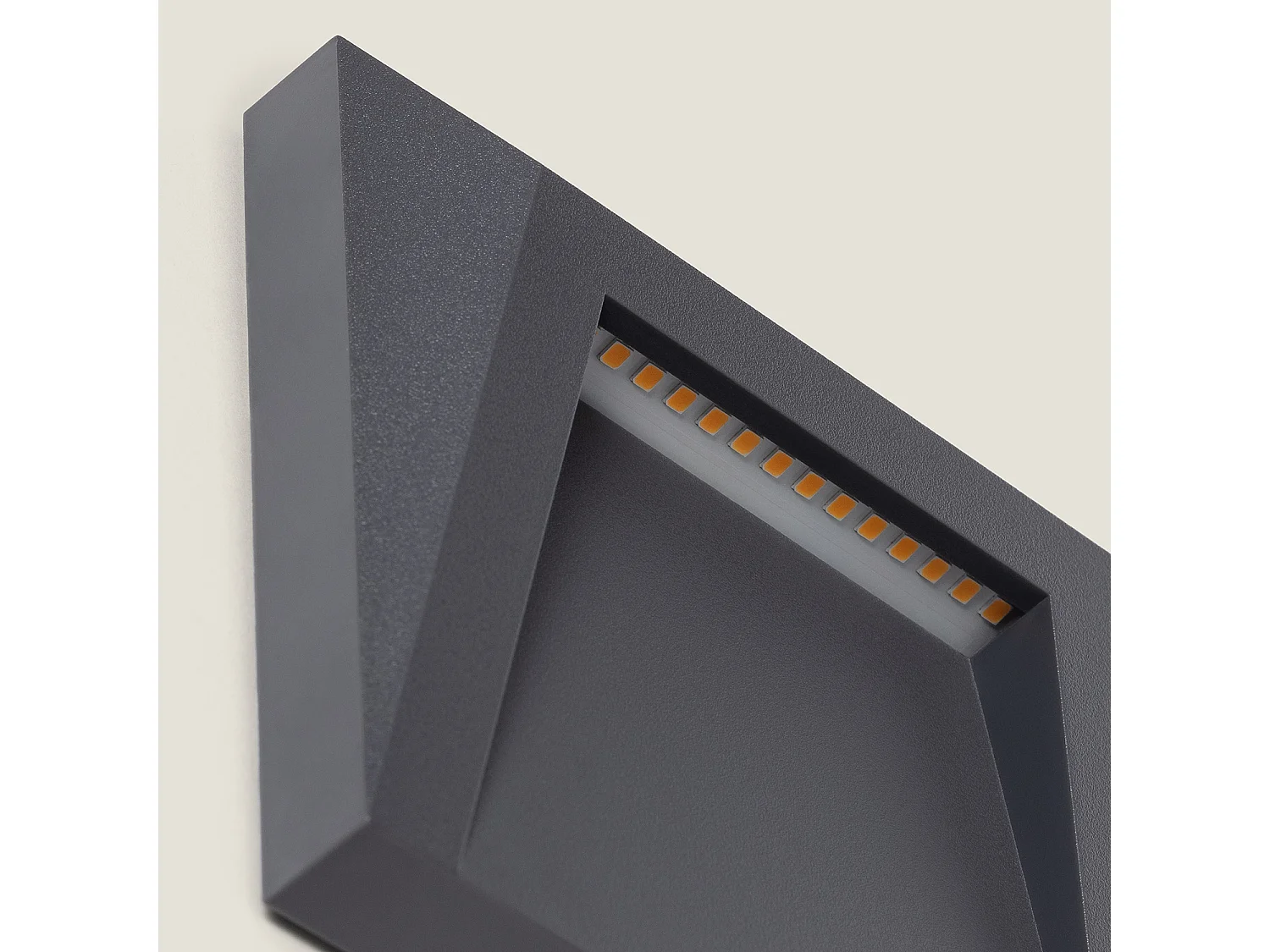 Baliza Exterior LED 1.5W Superficie Pared Antracita Clover 3000K Blanco Cálido