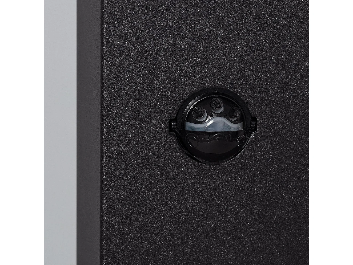 Baliza Exterior Superficie Pie 74cm con Detector de Movimiento Augusta Negra Negro