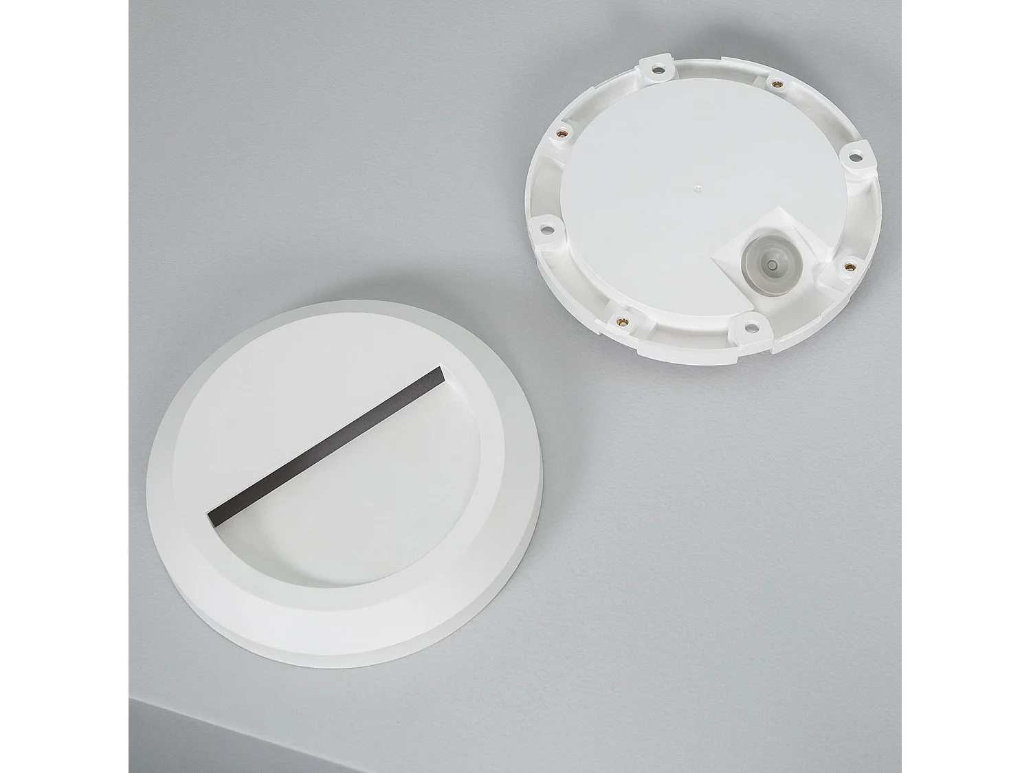 Balise LED Extérieure En Saillie au Mur Ronde Edulis Blanche 2700K Blanc chaud