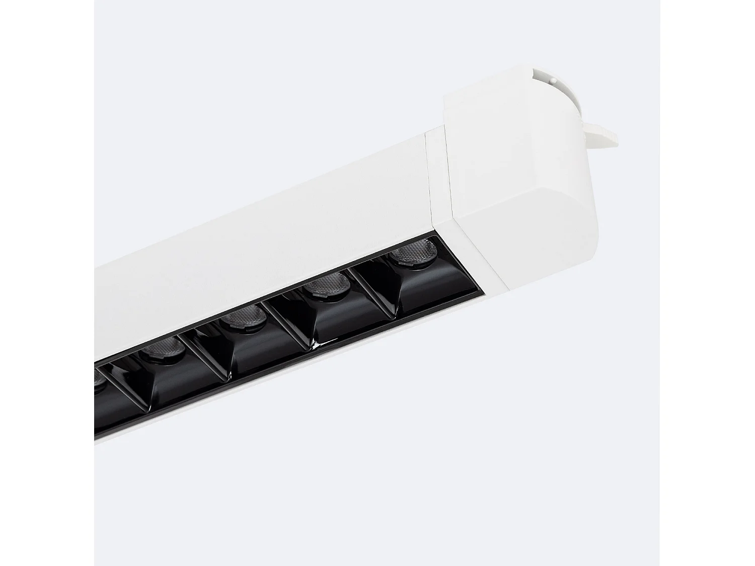 Spot Linéaire LED sur Rail Triphasé 15W UGR13  4000K Noir