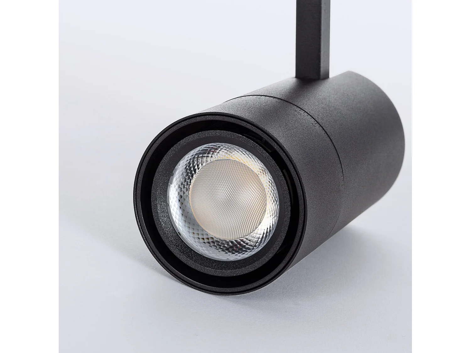 Spot LED sur Rail Triphasé 20W Wild CCT Sélectionnable Multi-Angle 24-60º Noir