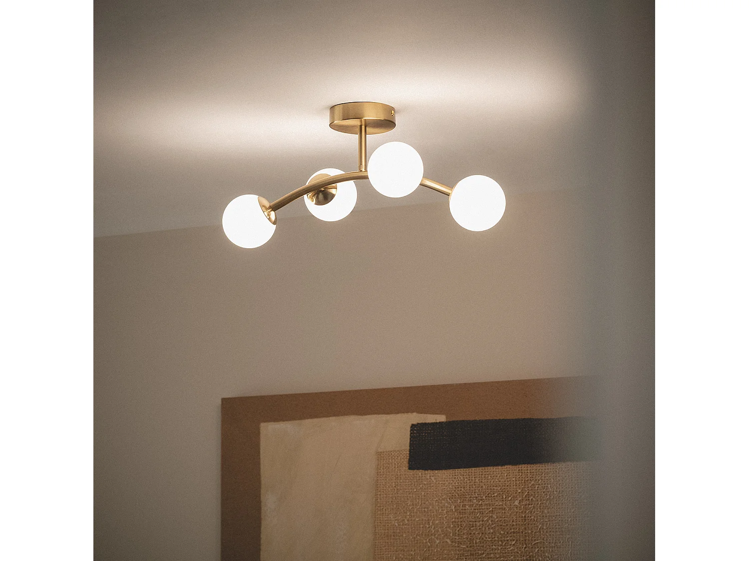 Plafonnier 4 Spots Métal et Verre Moonlight Brass Ovo  Doré