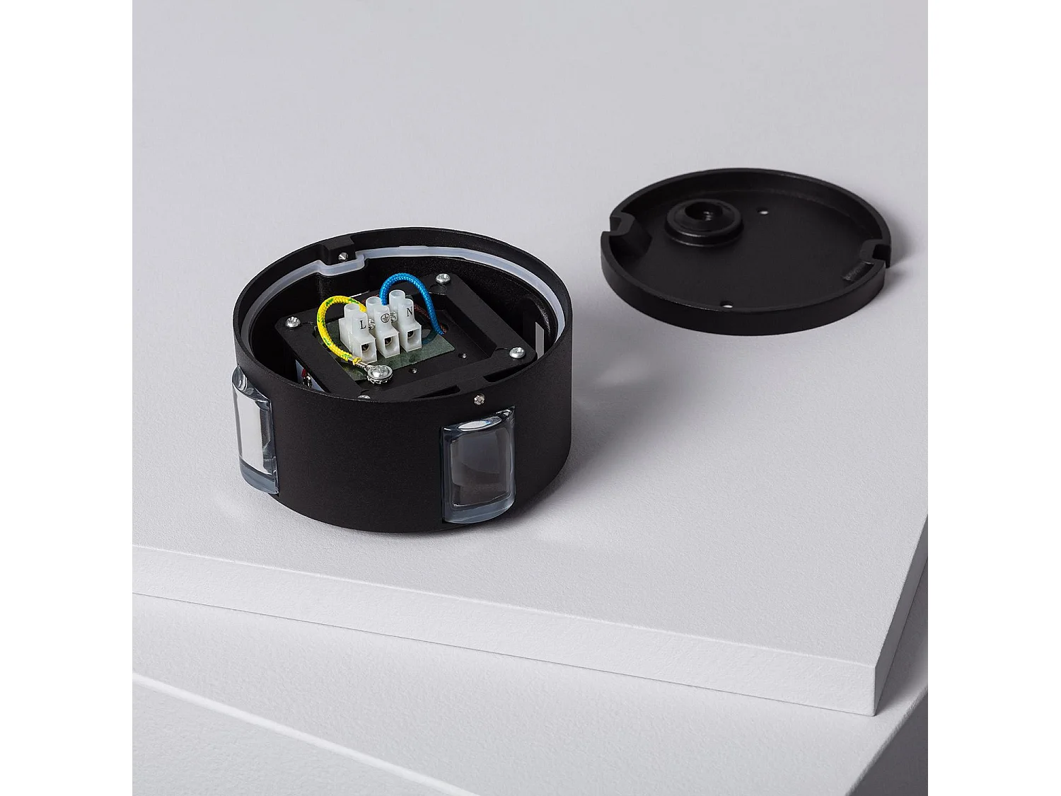 Balise LED Extérieure 4W en Saillie au Mur Forum  3000K Blanc chaud