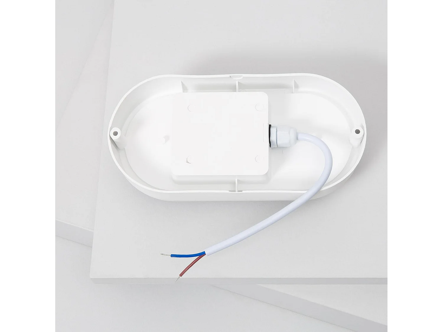 Plafonnier LED Extérieur Ovale 25W Hublot White IP65 96x198 mm  5000K Blanc froid