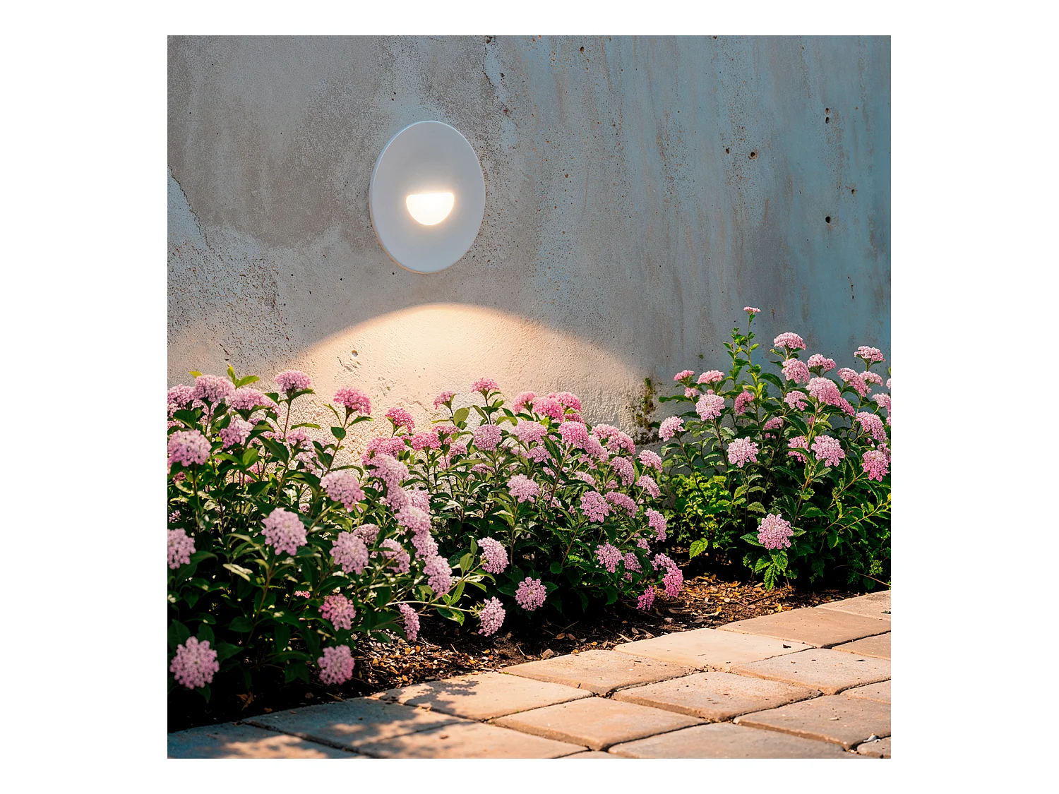 Balise LED Extérieure 2W Encastrable au Mur Ronde Guell Blanche  2700K Blanc chaud