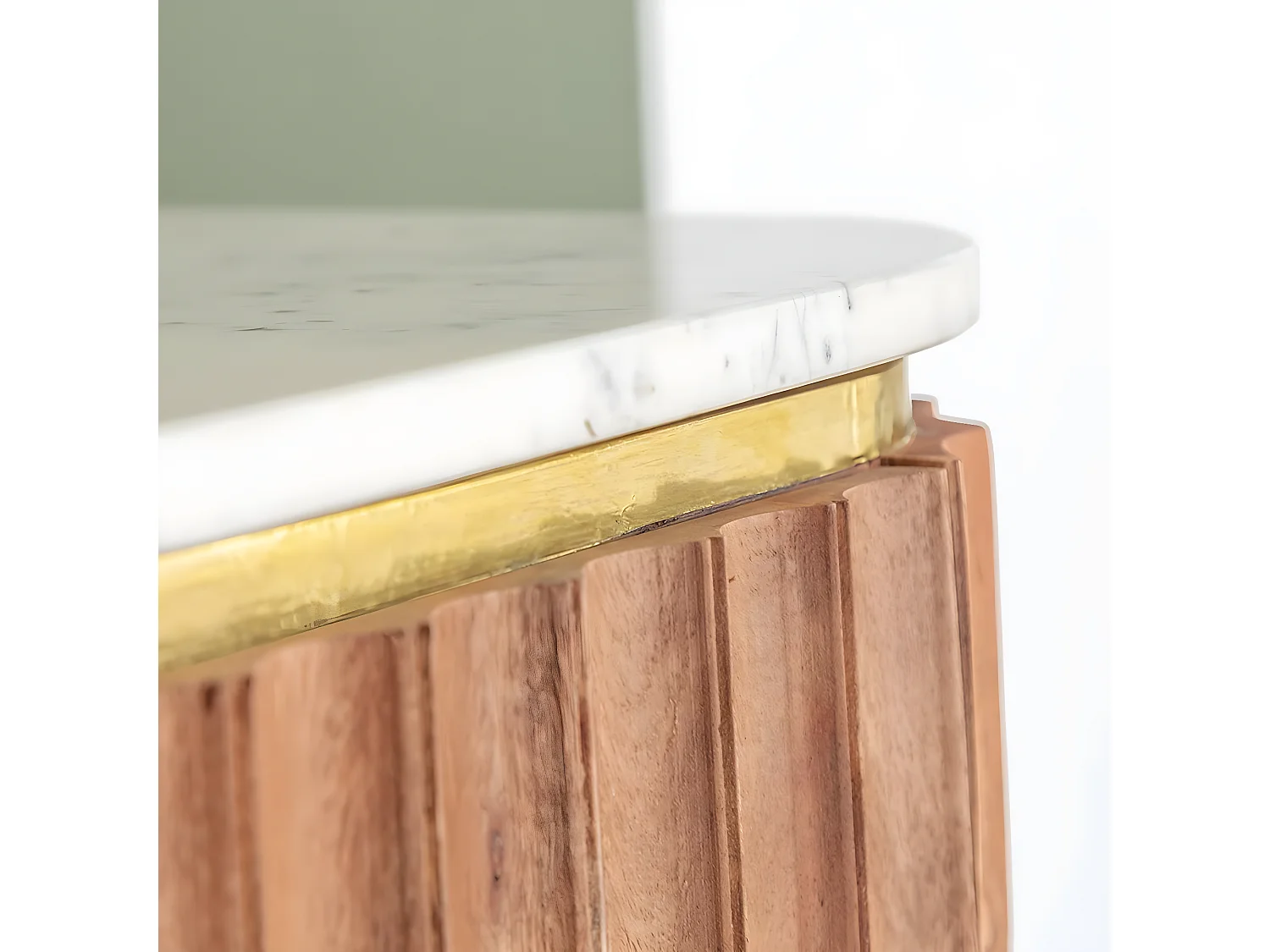 Petit buffet en bois d'acacia et marbre blanc Judith