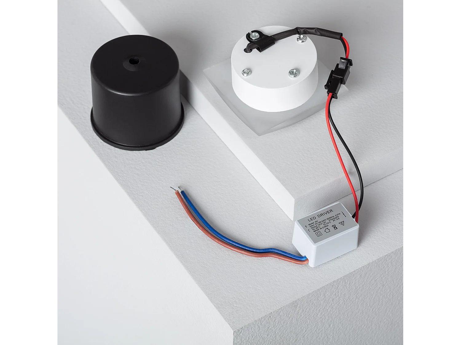 Balise LED 3W Encastrable au Mur Carrée Occulare Blanche 2700K Blanc chaud