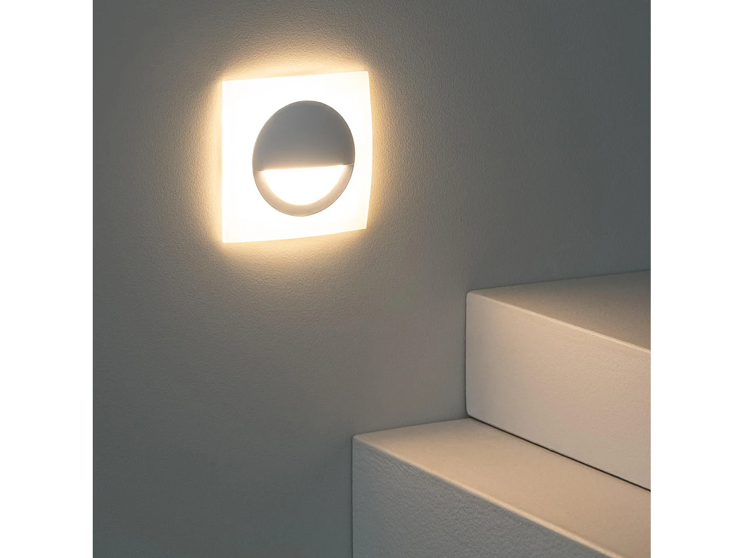 Balise LED 3W Encastrable au Mur Carrée Occulare Blanche 2700K Blanc chaud