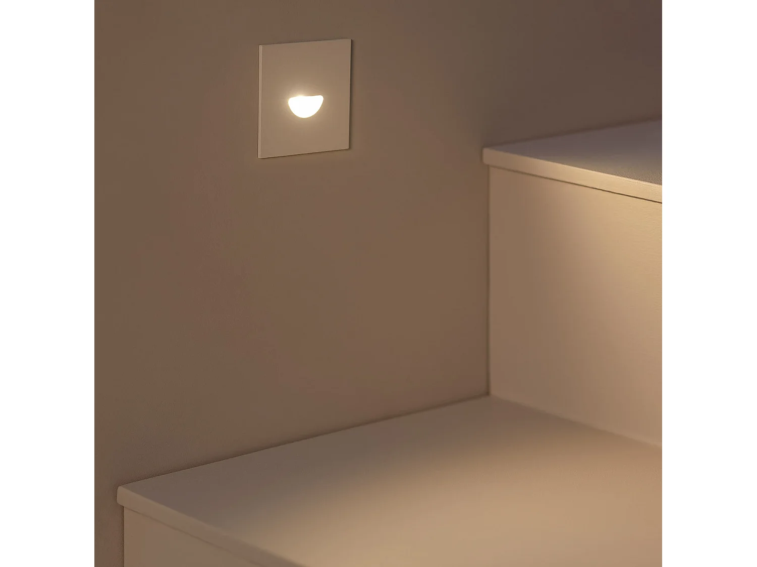 Baliza Exterior LED 2W Empotrable Aluminio Pared Cuadrado Blanco Guell 2700K Blanco Cálido