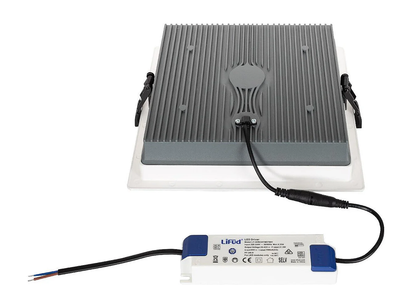 Downlight LED 25W Carré  Aero 130 lm/W Microprismatique  Coupe 165x165 mm 3000K Blanc chaud