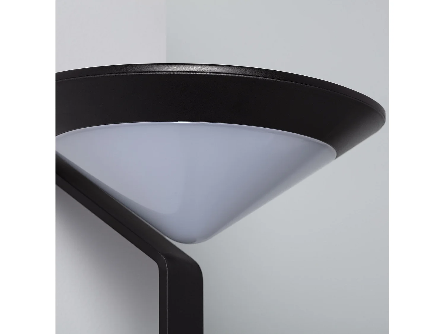 Balise LED Solaire Extérieure en Saillie sur Pied 80cm Yuma Big avec Détecteur Mouvement Radar  2700K Blanc chaud