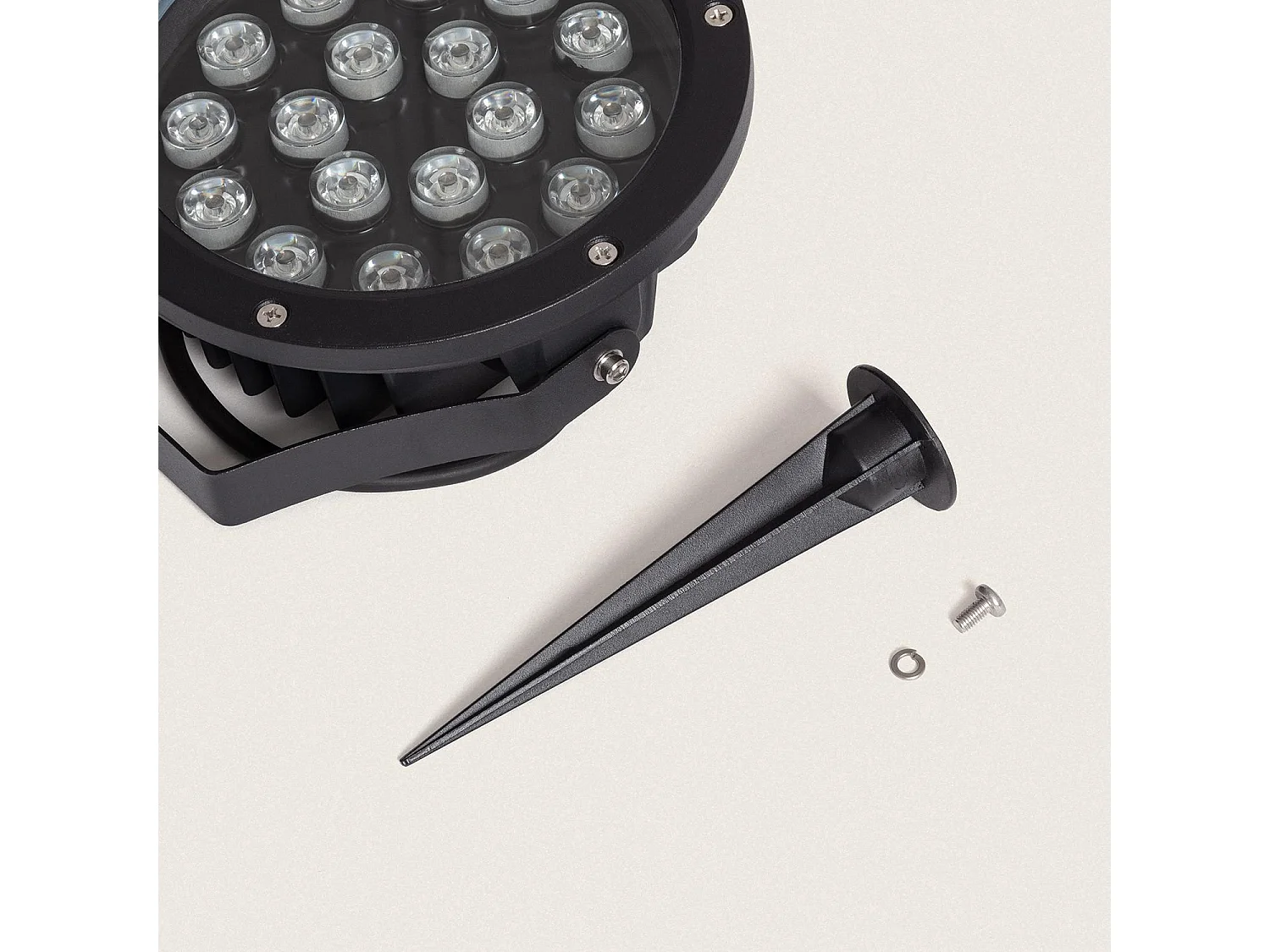 Foco Exterior LED 18W IP67 con Pincho Colmar 3000K Blanco Cálido