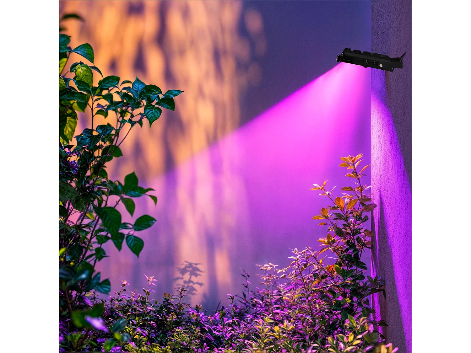 Projecteur LED RGB 30W 135lm/W HE PRO Dimmable RGB