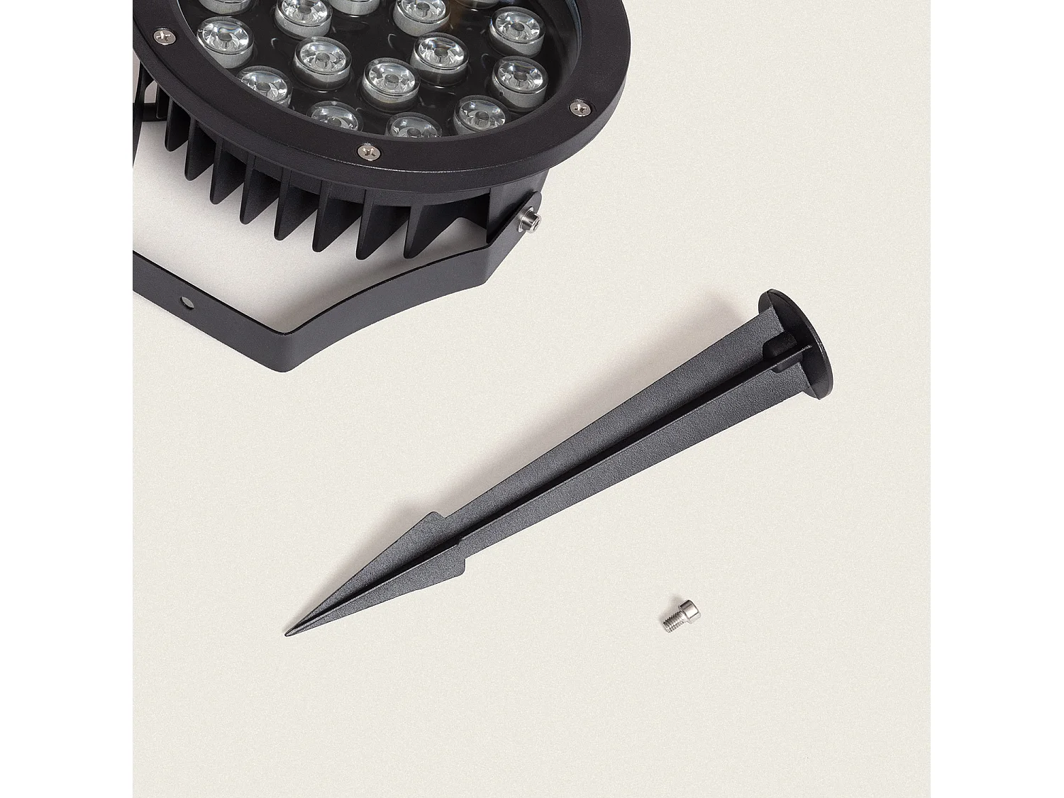 Spot LED Extérieur 18W Colmar sur Piquet Noir Blanc Neutre 4000K4000K