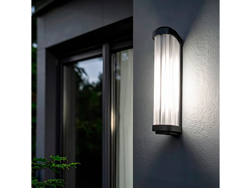 Aplique de Pared Exterior Cristal Peridot Negro