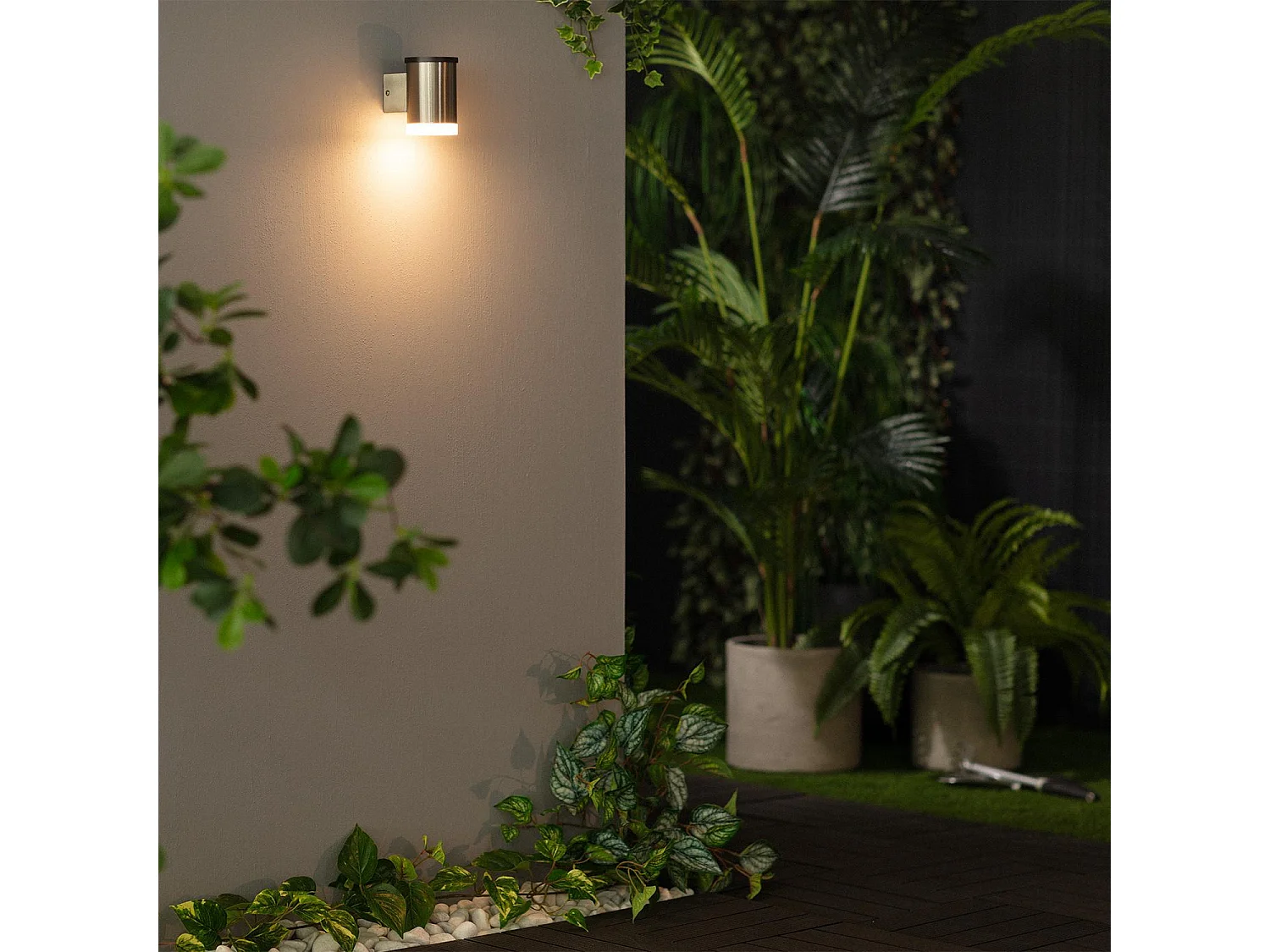 Aplique de Pared Exterior Solar LED de Aluminio Bekitro Blanco Cálido 3000K