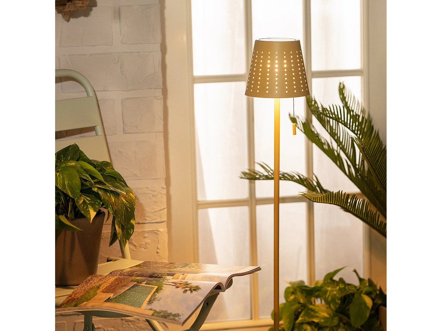 Lampada da Terra Solare per Esterni LED 3W Banate Giallo sabbia