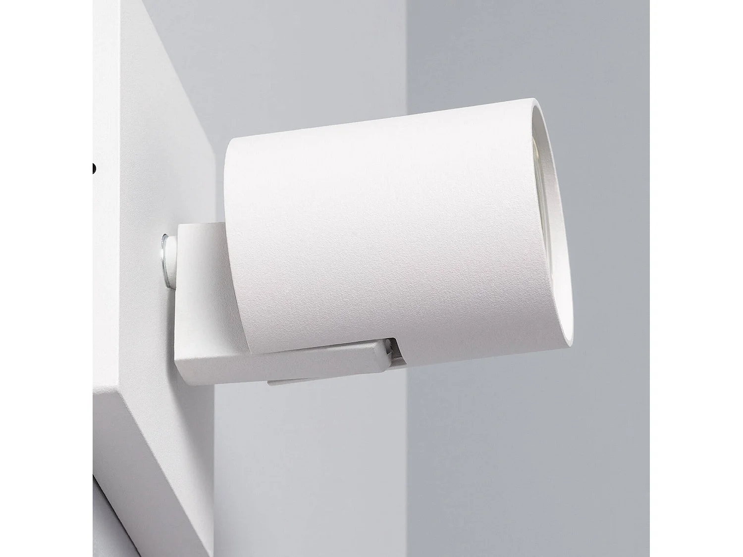 Spot à Douille en Saillie Orientable Aluminium Gylu à Ampoule GU10 Blanc