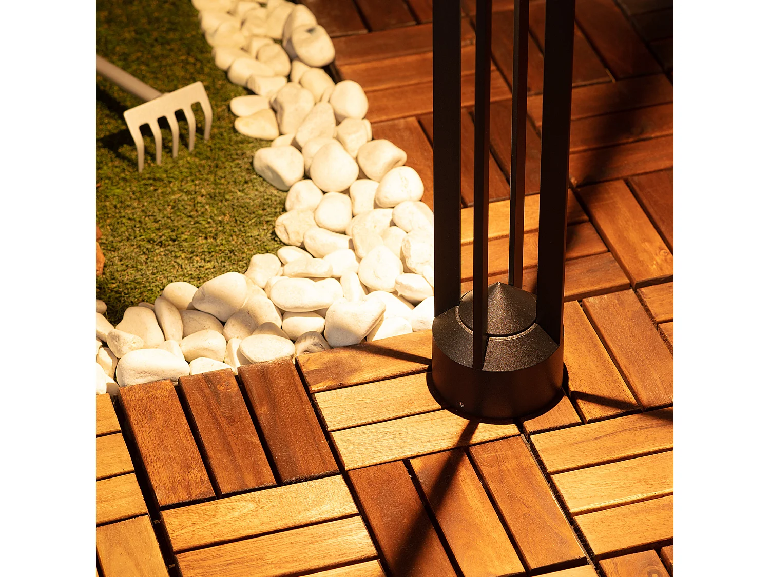 Balise LED Extérieure 7W en Saillie sur Pied 60cm Tactic 3000K Blanc chaud