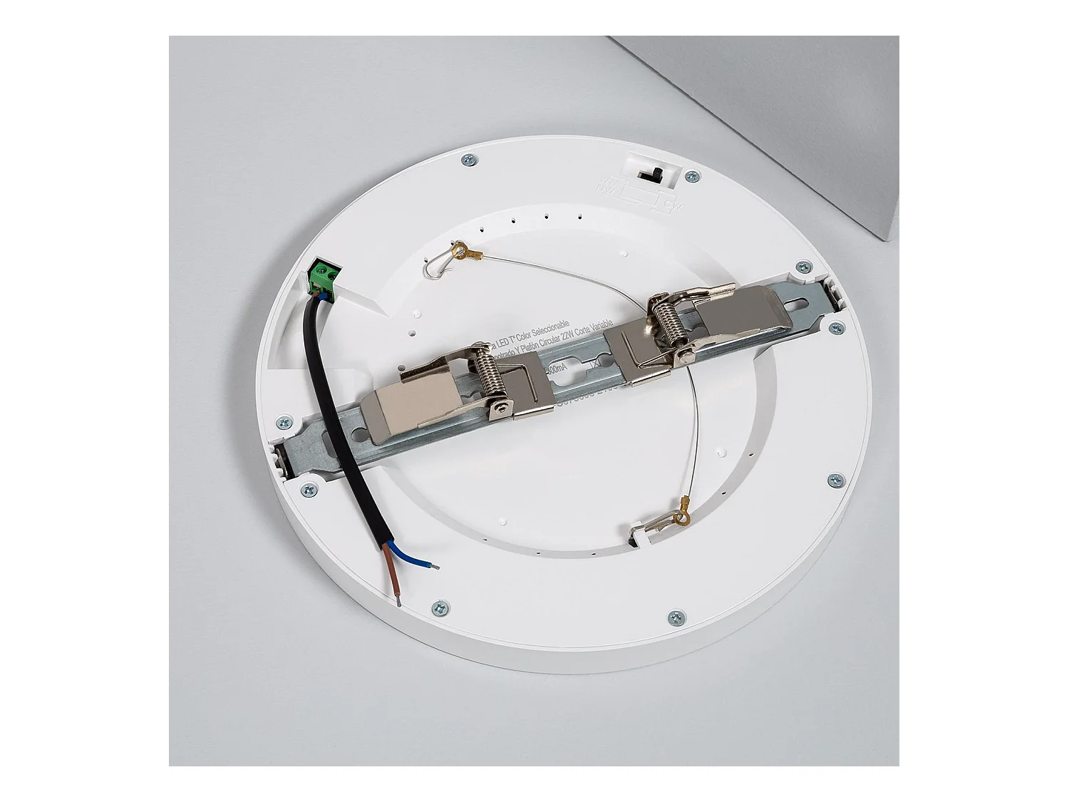 Dalle LED Rond 22W Sélectionnable Slim Surface Coupe Ajustable Ø 60-160mm Sélectionnable (chaud-neutre-froid)