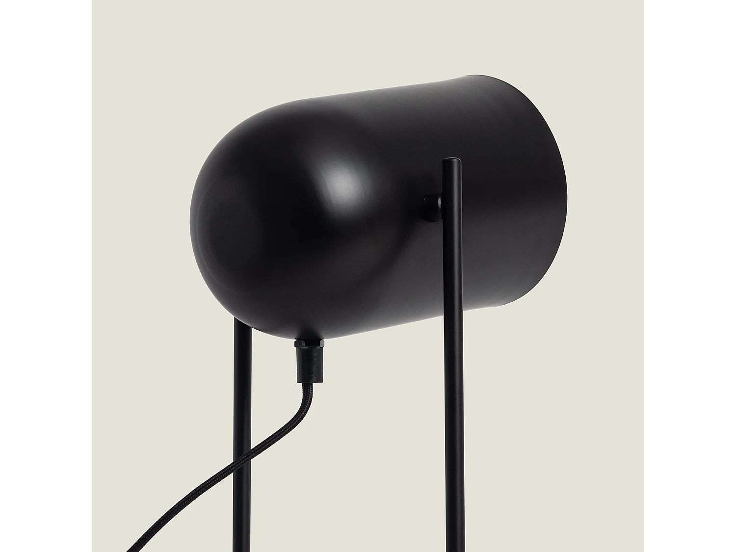 Lámpara de Mesa Metal Black Shelley Negro