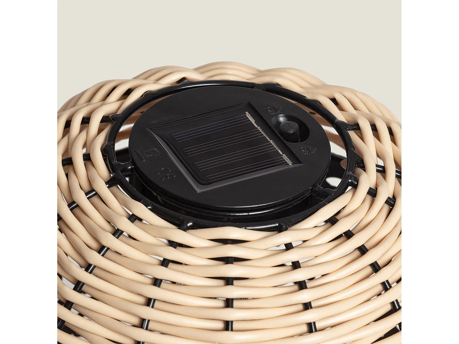 Lámpara de Mesa Exterior LED Solar Agra 2700K Blanco Cálido