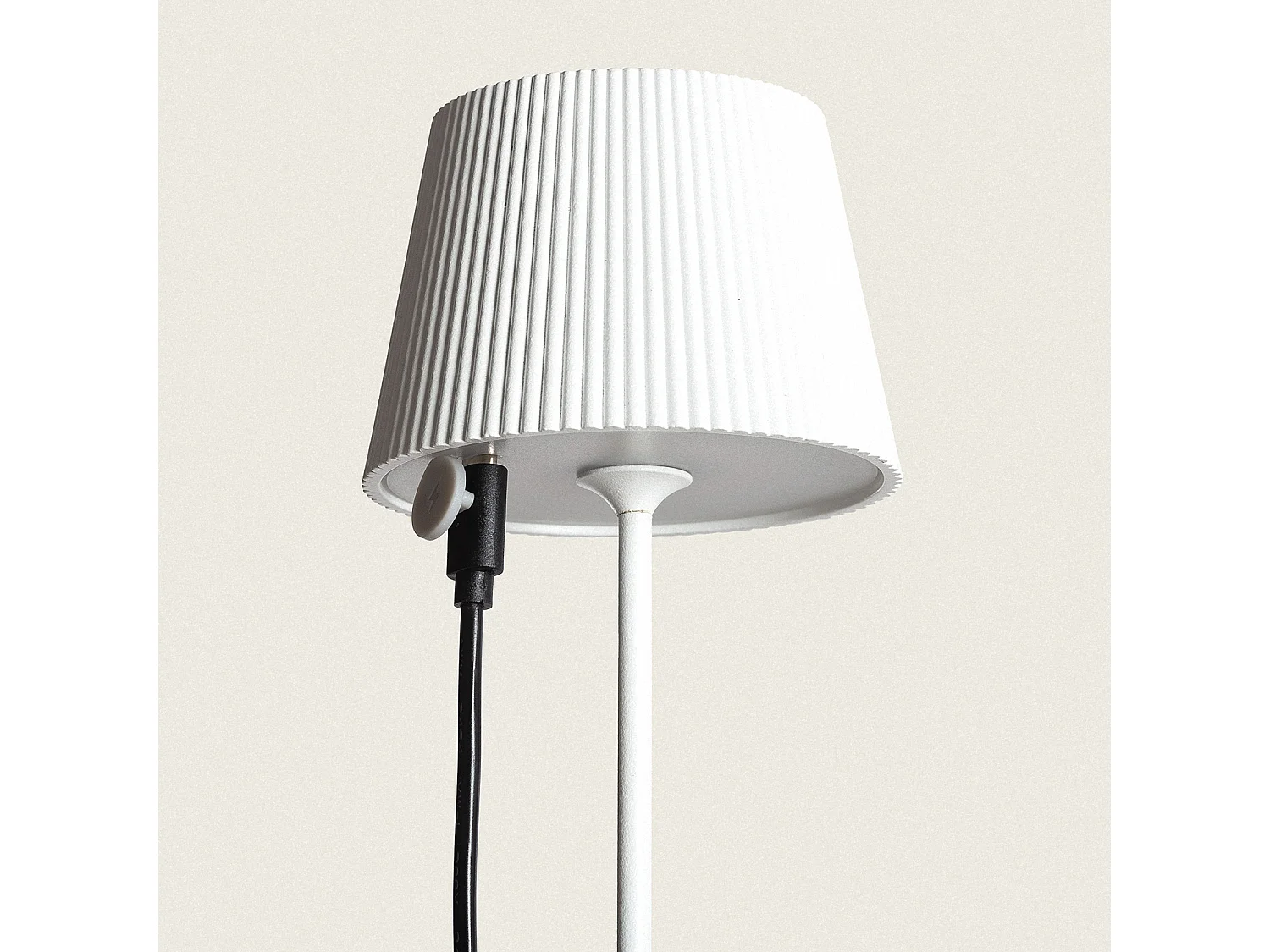 Lámpara de Mesa LED Portátil para Exterior Aluminio con Batería Recargable Willox Blanco