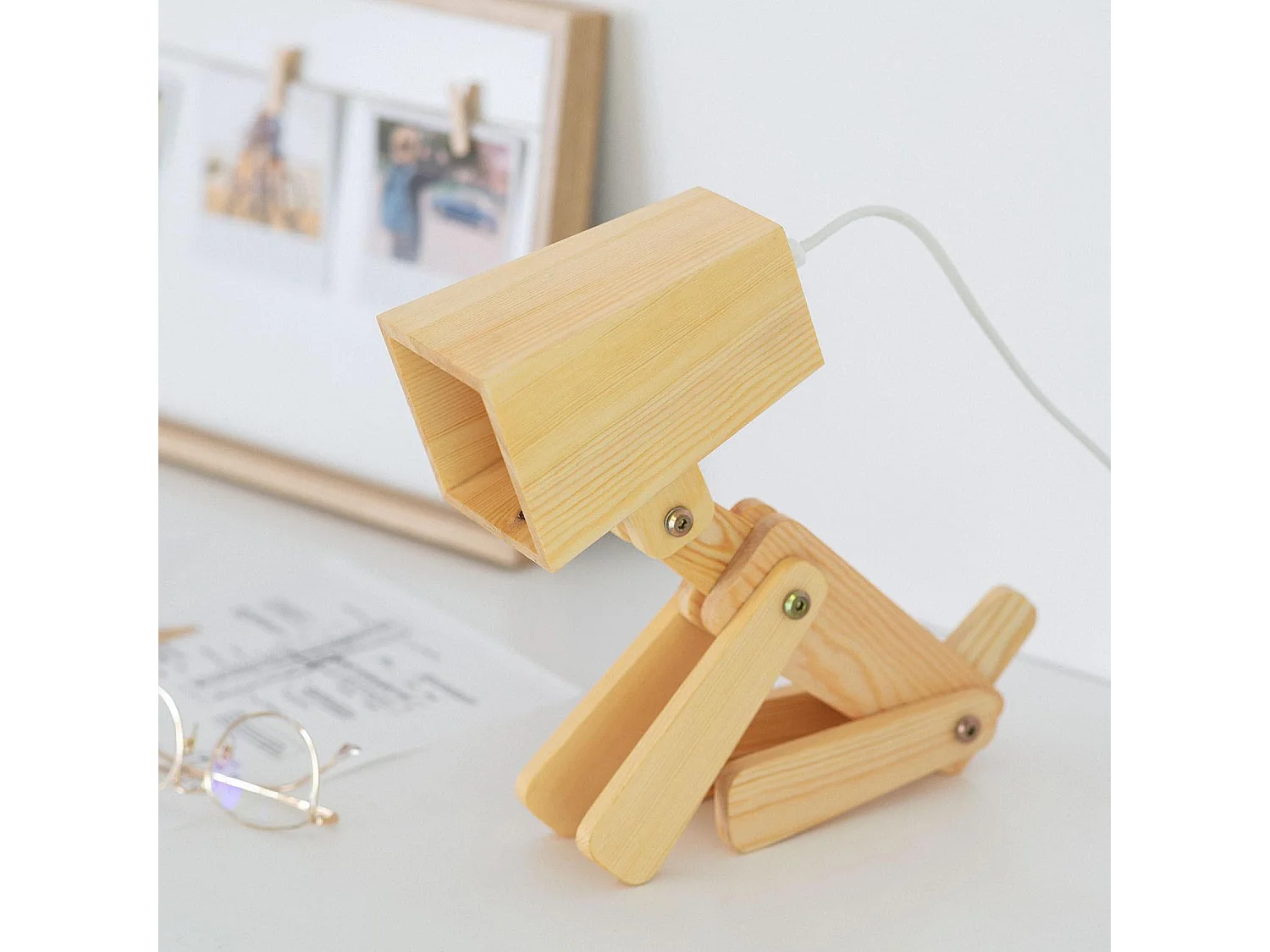 Lámpara de Mesa de Madera Infantil Coba Doggi Natural