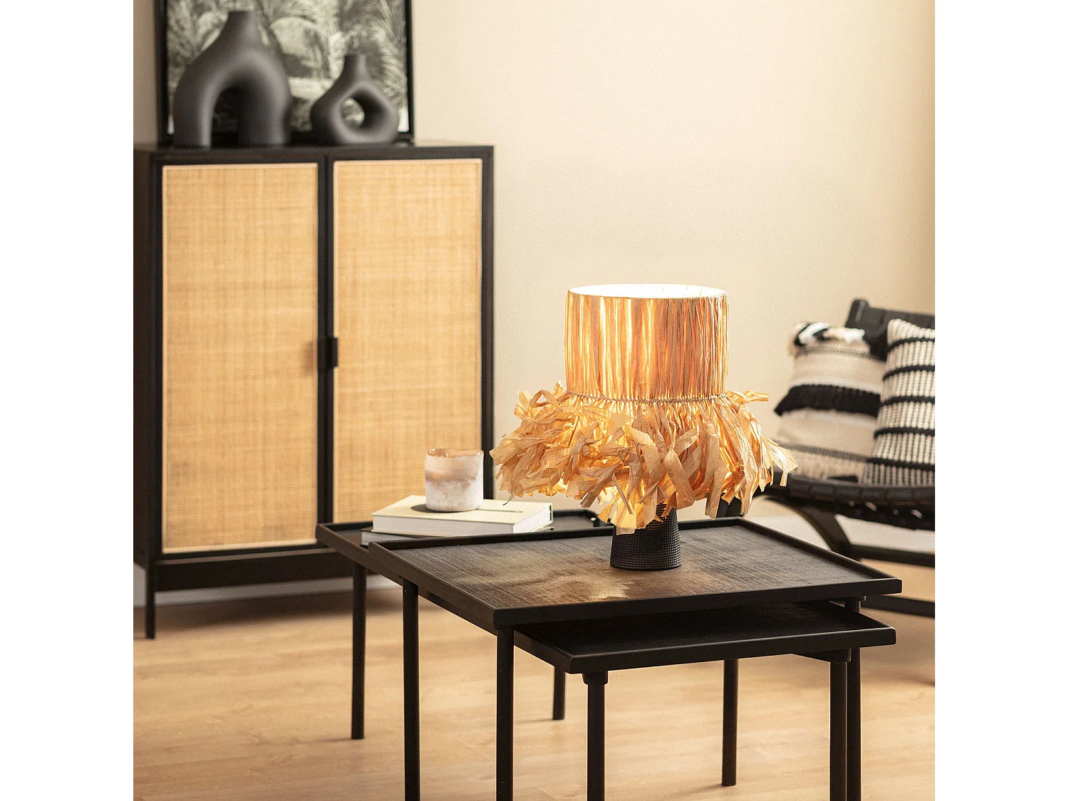 Lámpara de Mesa Cerámica Bajawa Negro