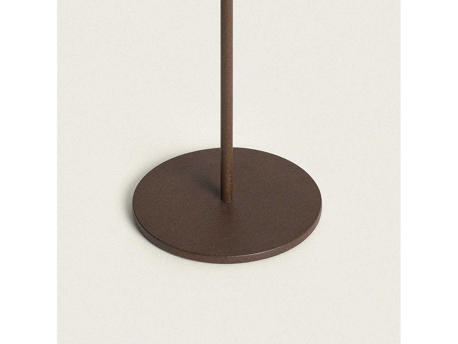 Lampe à Poser LED Extérieure portative Aluminium avec Batterie Rechargeable Willy   Rouille