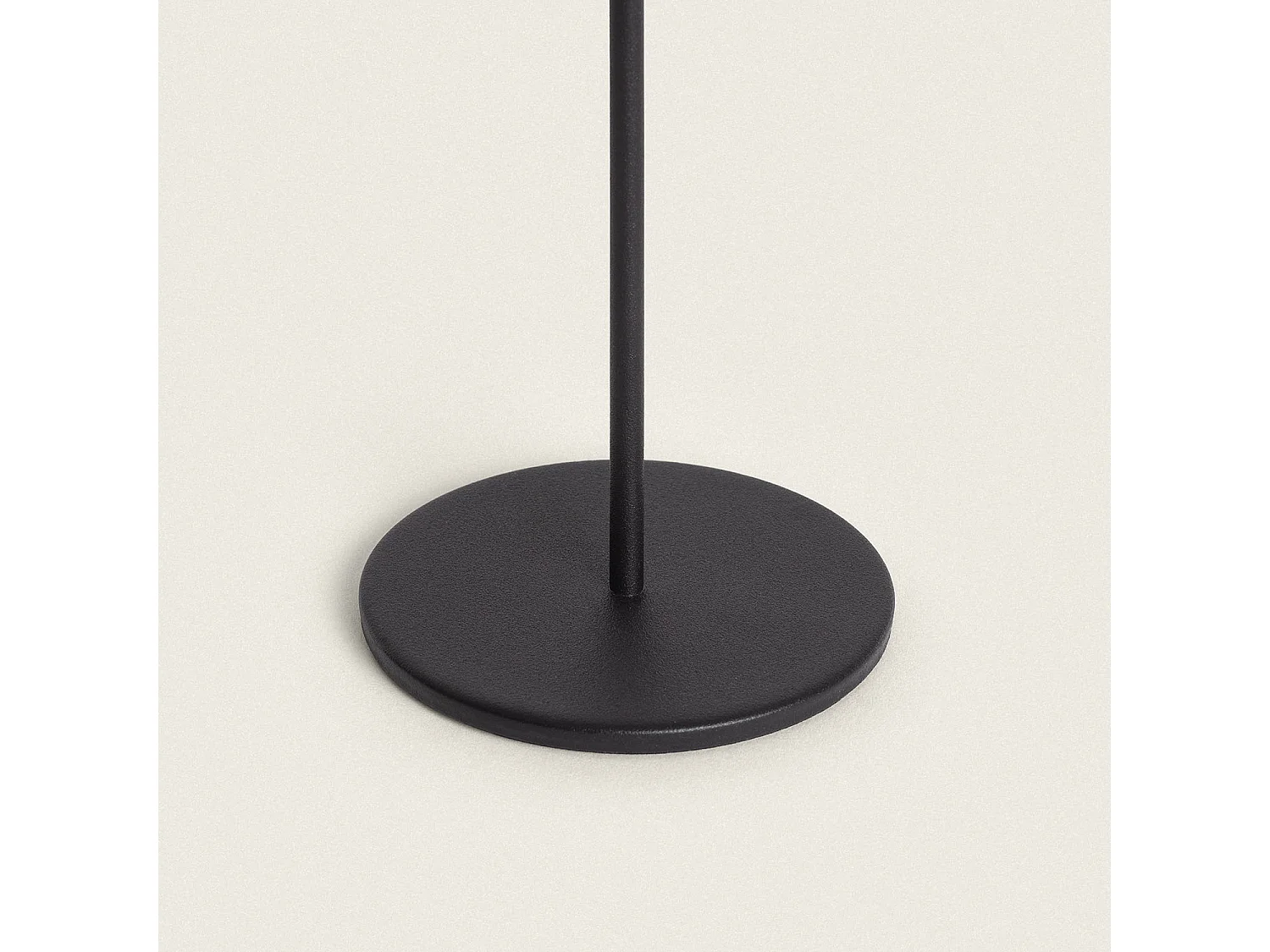 Lámpara de Mesa LED Portátil para Exterior Aluminio con Batería Recargable Willy Negro