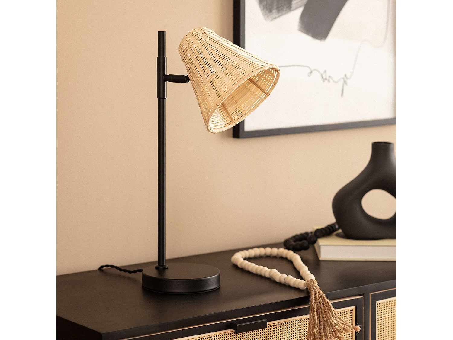 Lampada da Tavolo Metallo e Rattan Cesto Nero