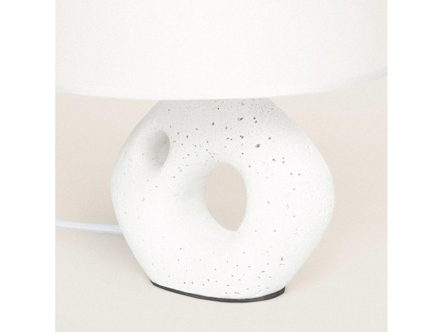 Lampada da Tavolo Resina Alessia Bianco