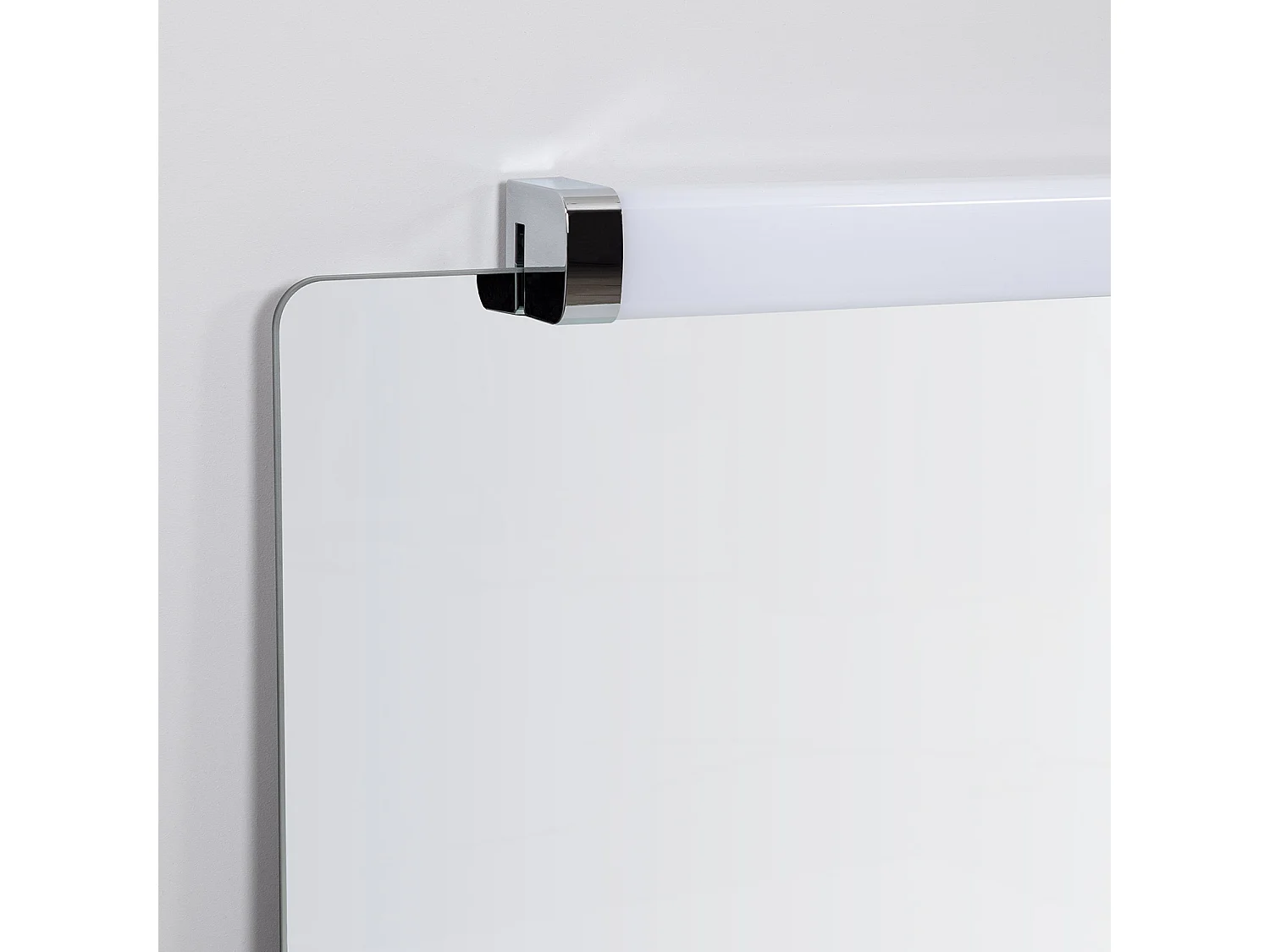 Applique LED Salle de Bain 15W Big Vault pour Miroir  Argent