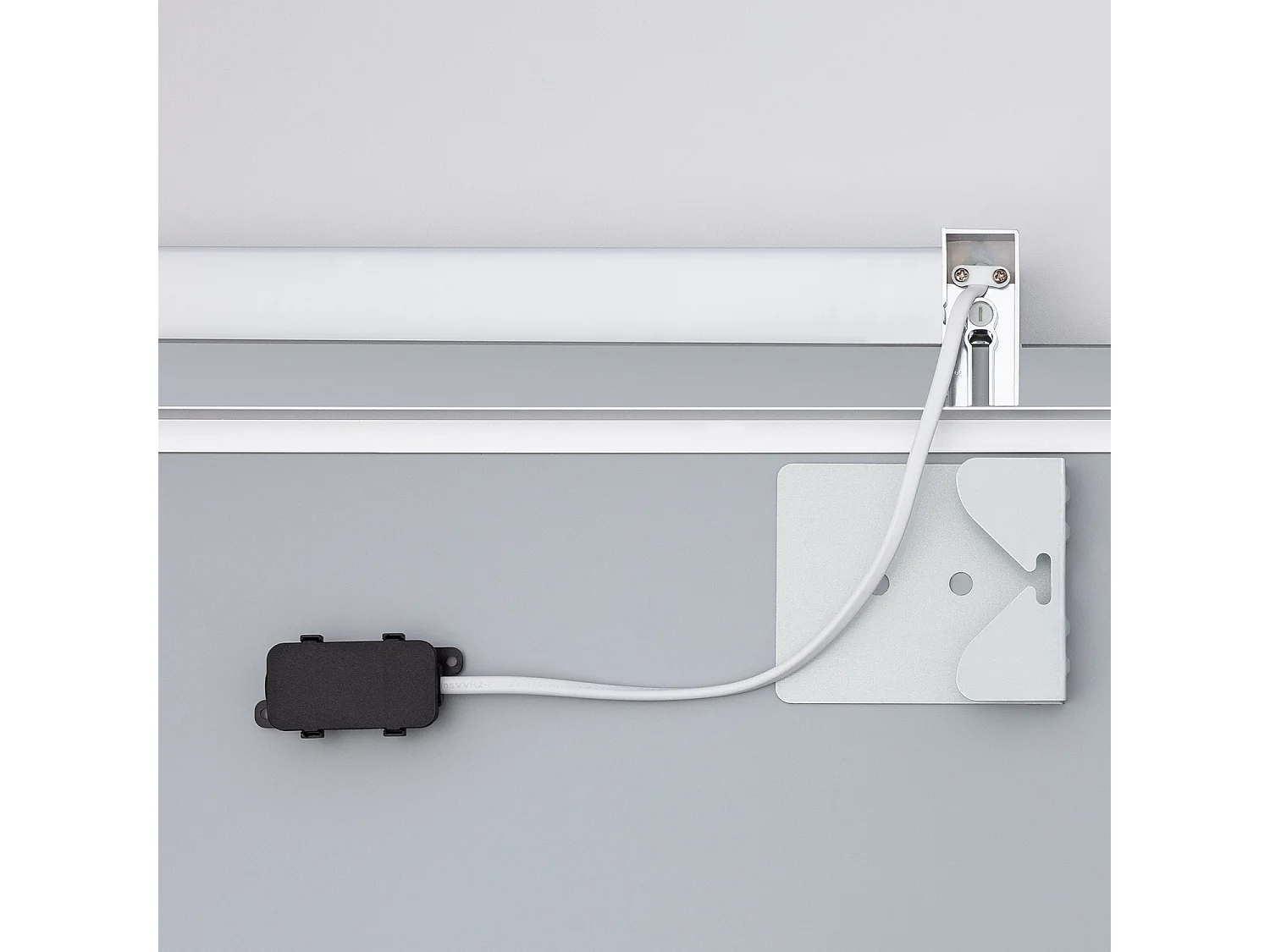 Applique LED Salle de Bain 15W Big Vault pour Miroir  Argent