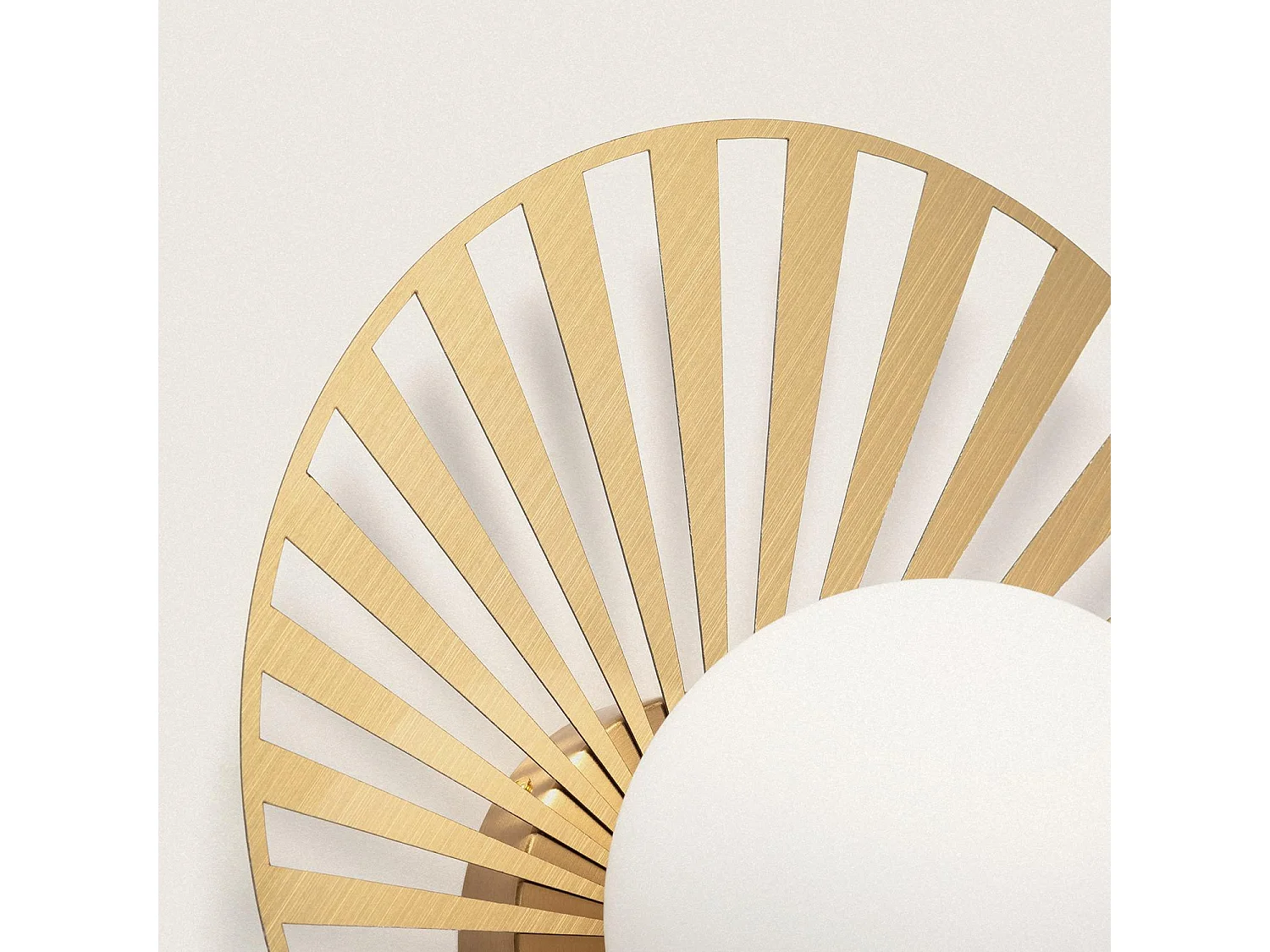 Aplique de Pared de Metal y Cristal Becquer Dorado