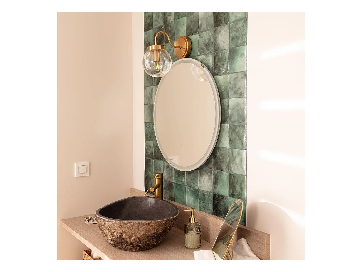 Lámpara de Pared Exterior Metal y Cristal Driyah Dorado