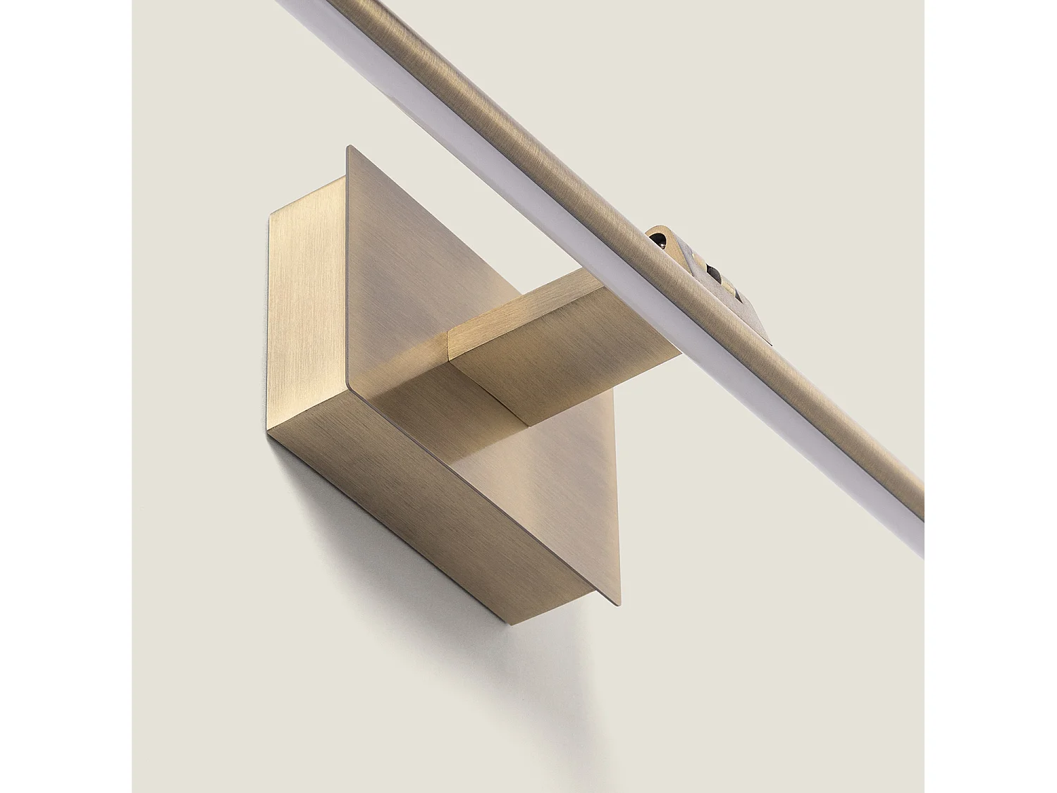 Applique LED pour Cadres 1,8W Slimlight à Piles Laiton