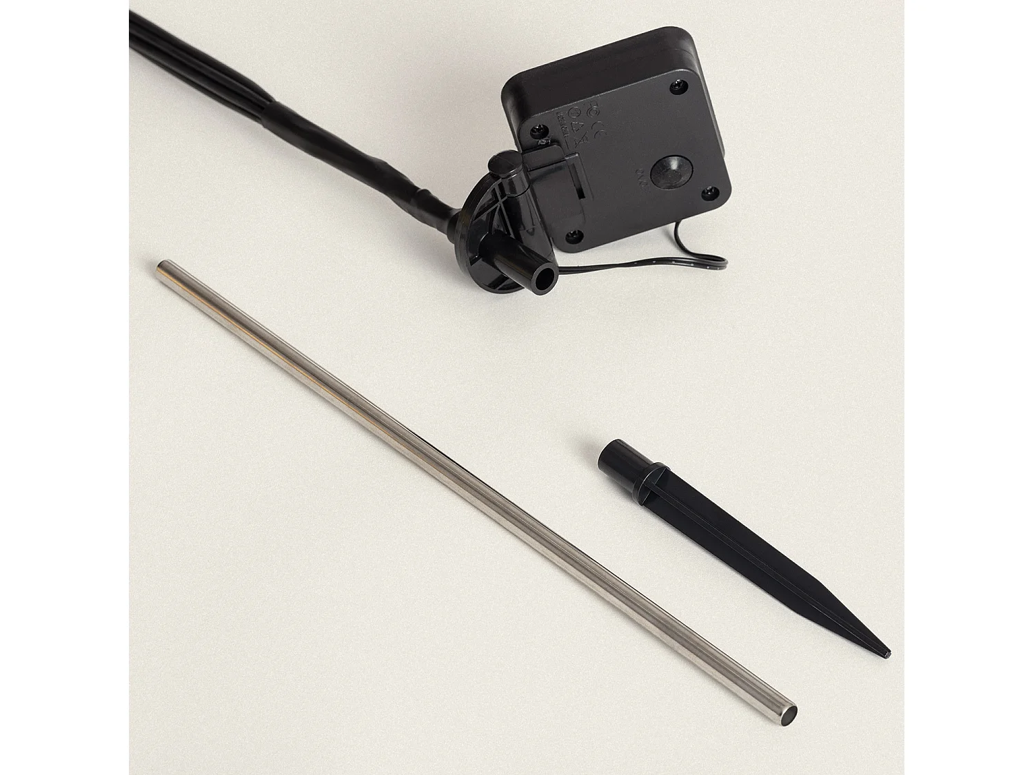 Pack de 2 Pinchos LED Solar Exterior LightningBug 3000K Blanco Cálido