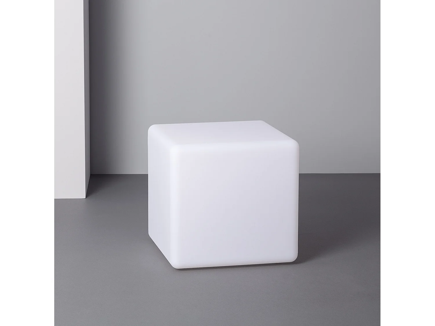 Cube LED RGBW Rechargeable 400 mm