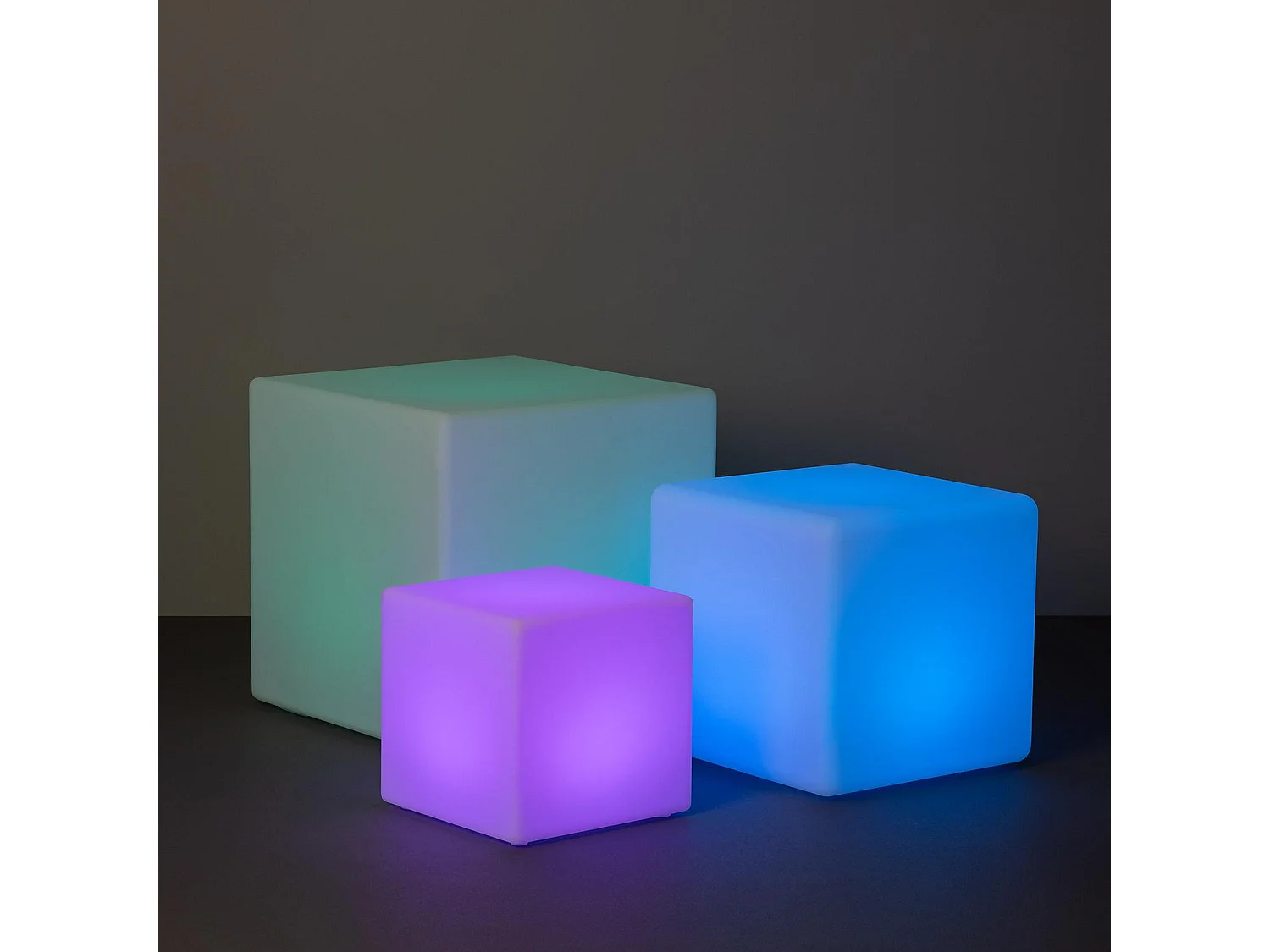 Cube LED RGBW Rechargeable 400 mm