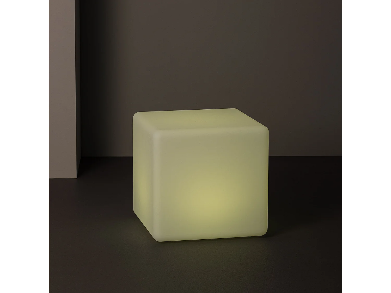 Cube LED RGBW Rechargeable 400 mm