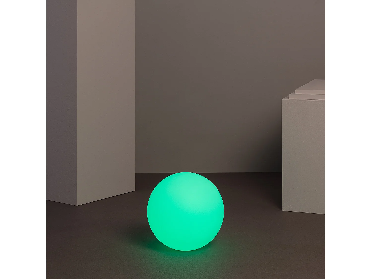 Sphère LED RGBW IP65 30cm Rechargeable